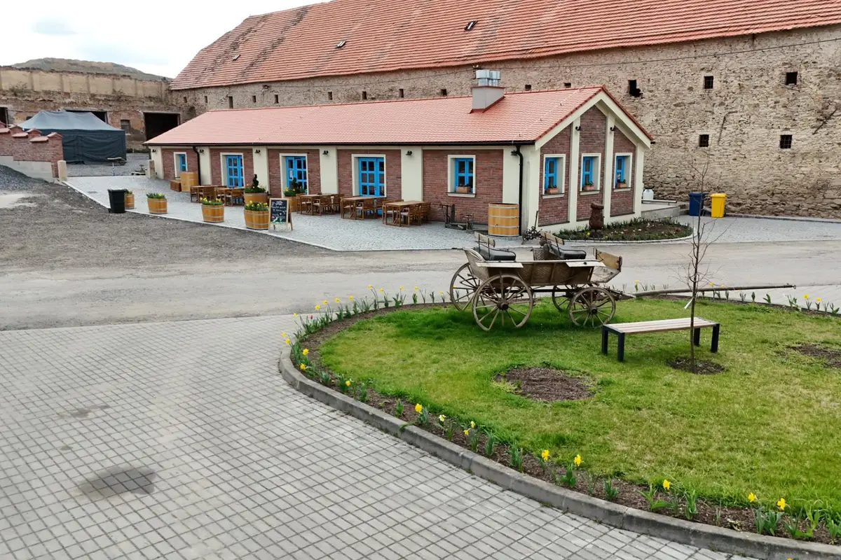 Dvůr Libodřice
